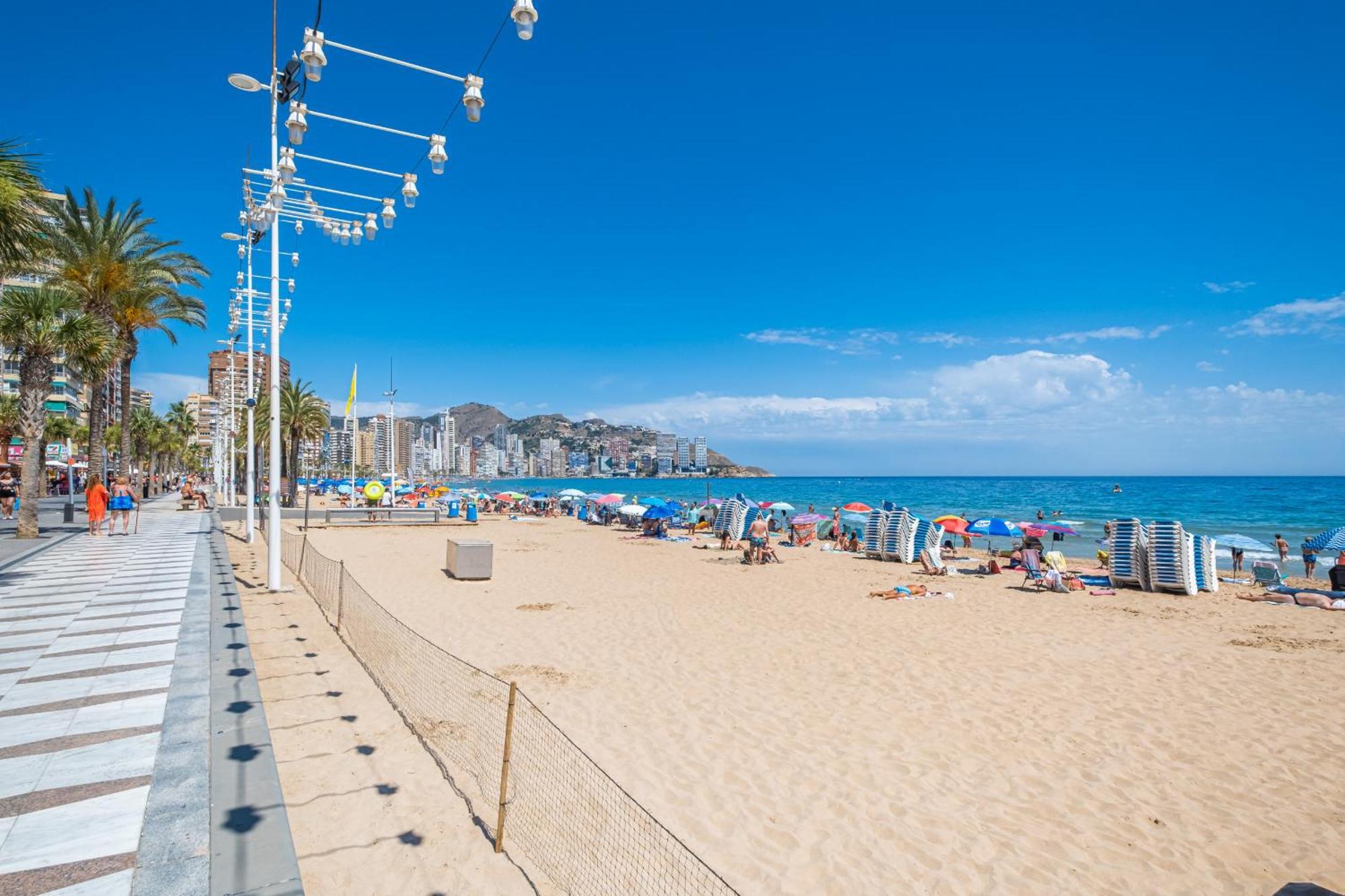 Apartamentos El Castell Benidorm Old-Town エクステリア 写真