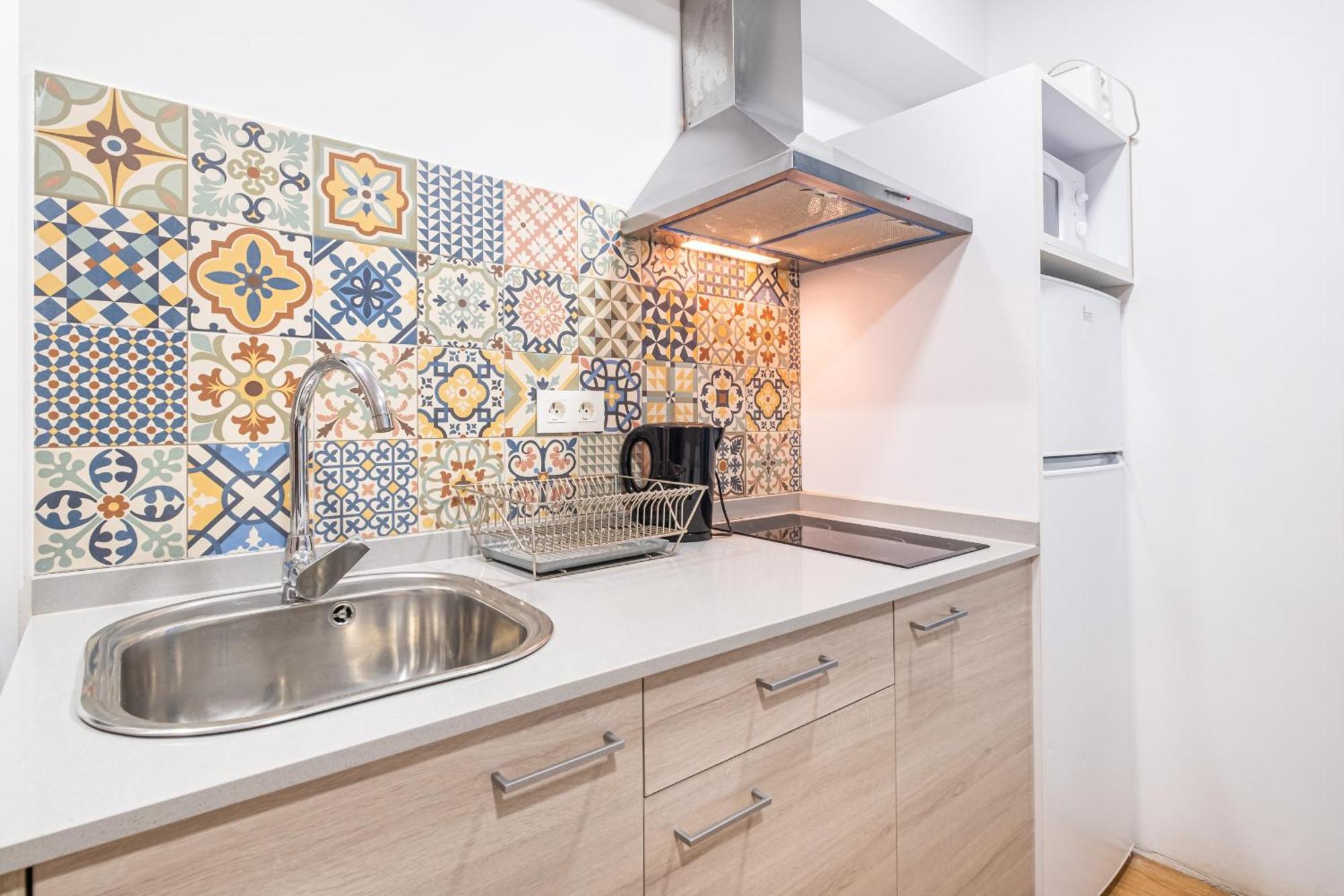 Apartamentos El Castell Benidorm Old-Town エクステリア 写真