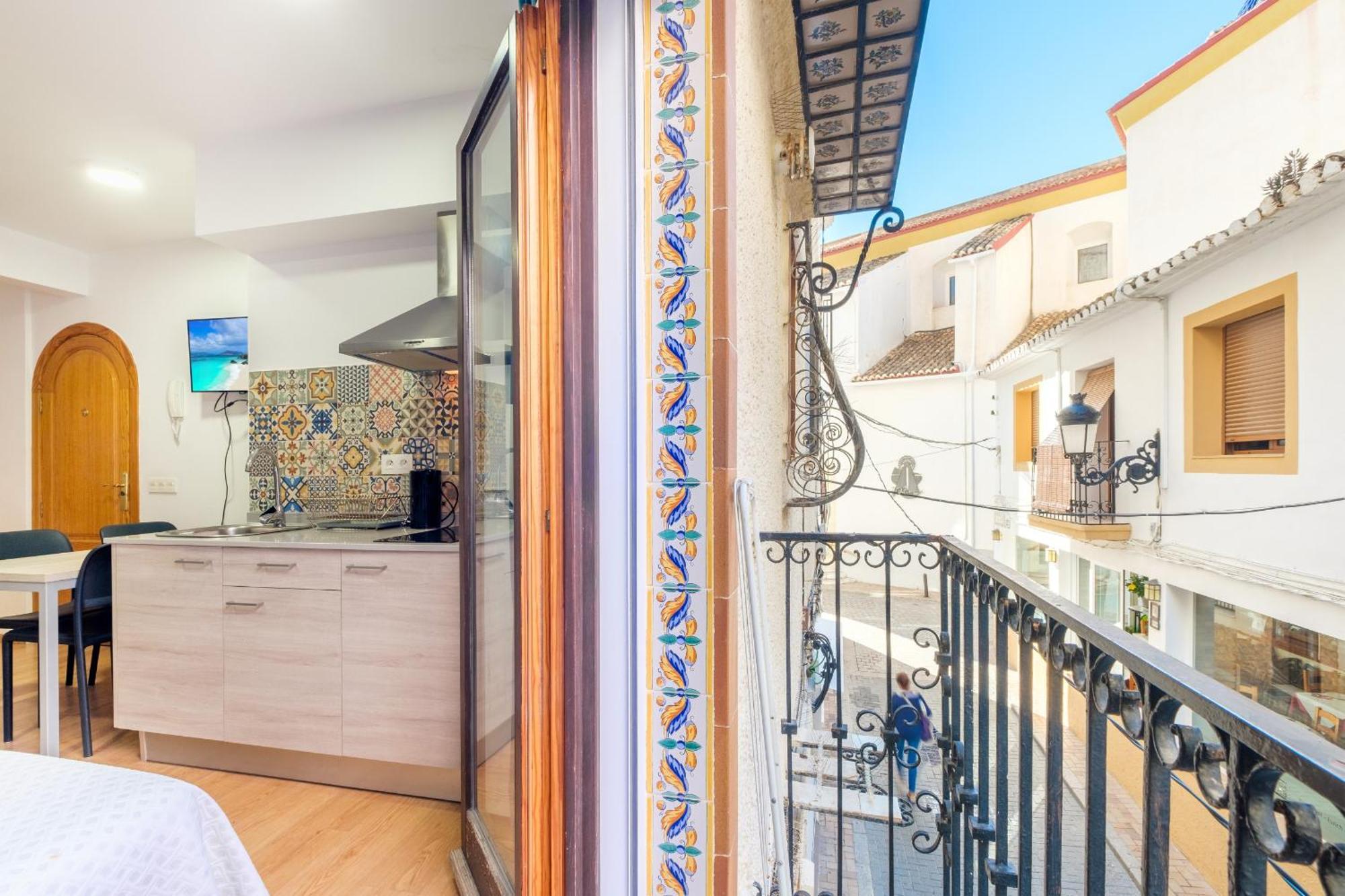 Apartamentos El Castell Benidorm Old-Town エクステリア 写真