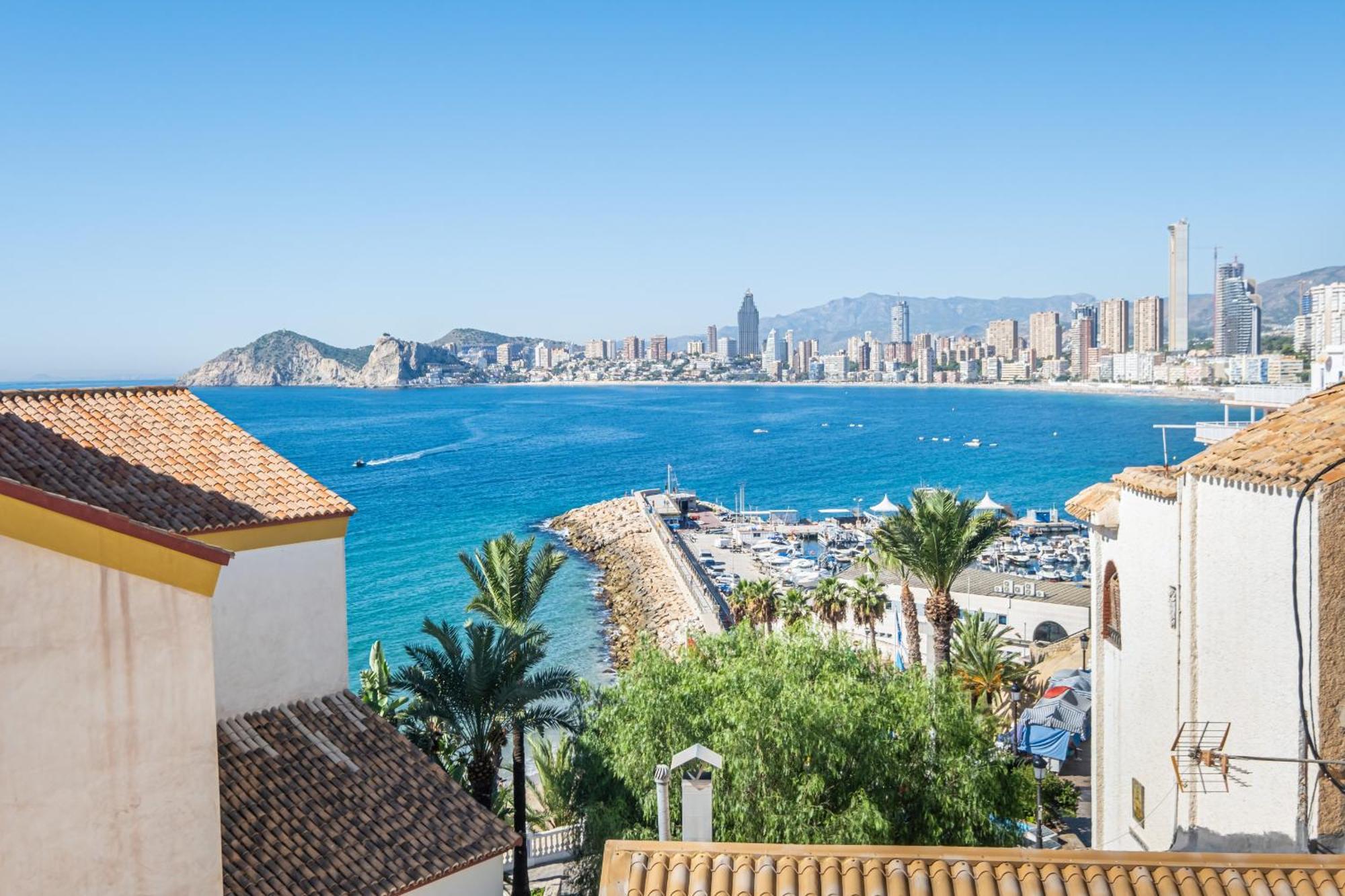 Apartamentos El Castell Benidorm Old-Town エクステリア 写真