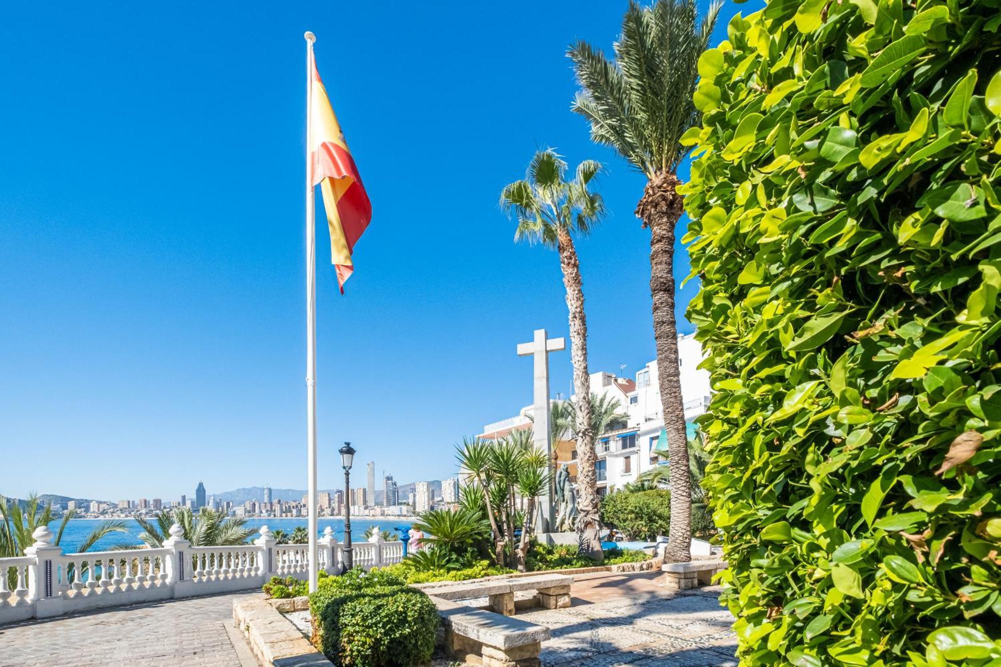 Apartamentos El Castell Benidorm Old-Town エクステリア 写真