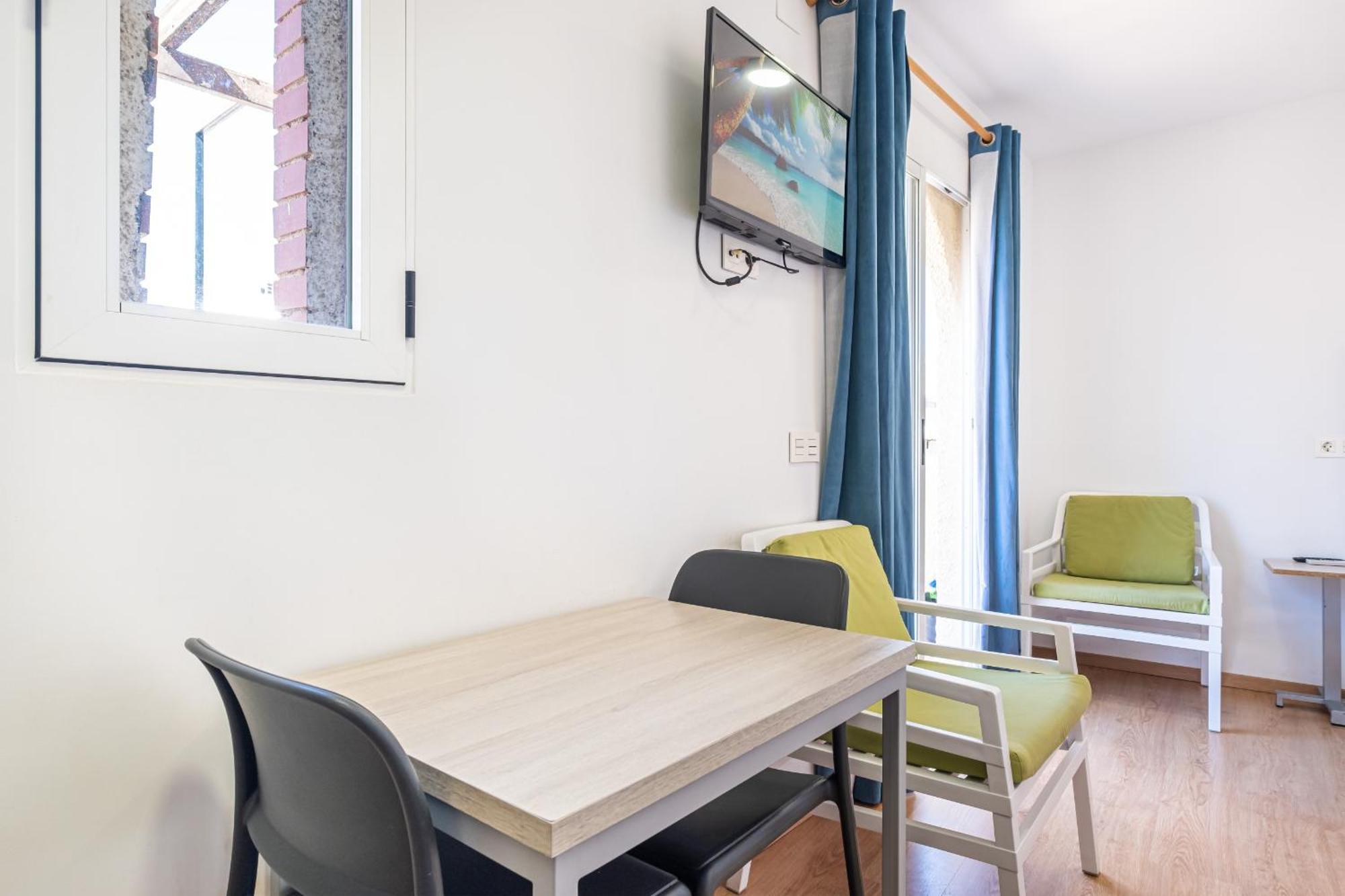 Apartamentos El Castell Benidorm Old-Town 部屋 写真
